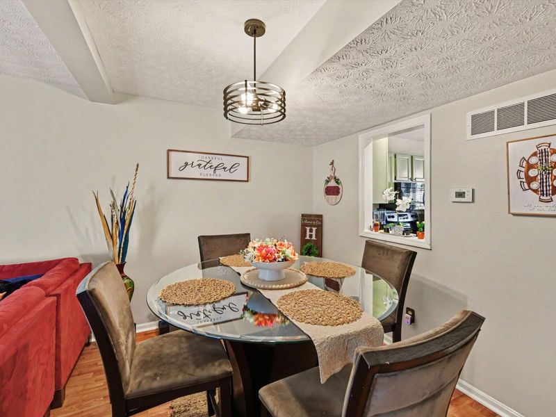 677 Stable Gate Lane, Florence, KY 41042 Photo 8