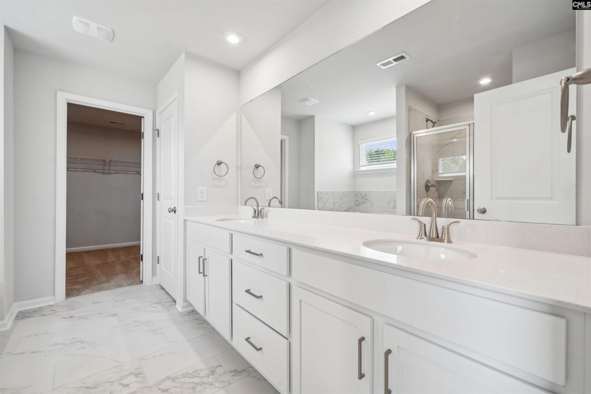 635 Griffon Drive  Photo 27
