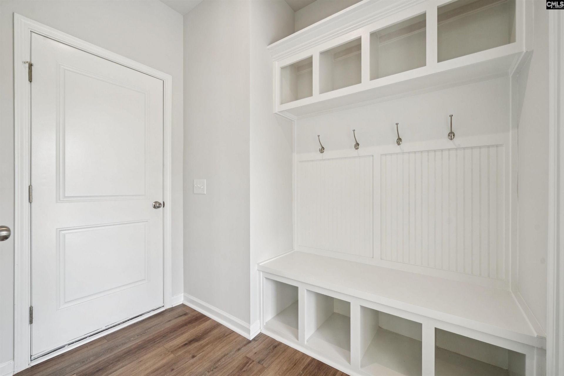 635 Griffon Drive  Photo 40