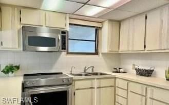 5 Bass Ln, Unit 5, Naples, FL 34114 Photo