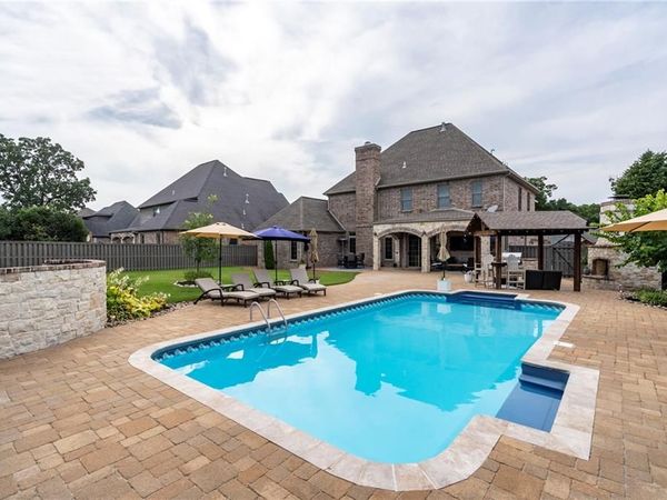 3171 Laurel Circle , Centerton, AR 72719