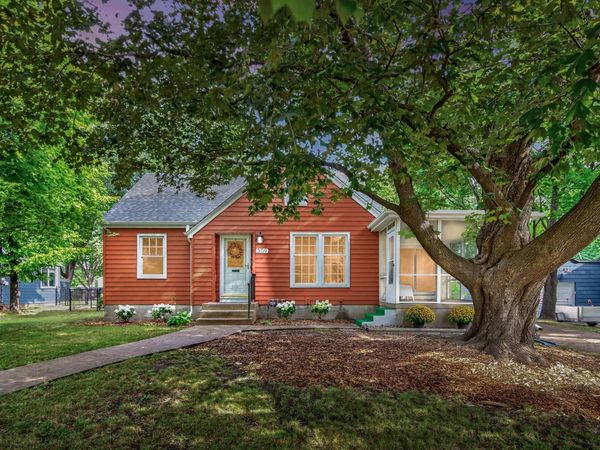309 1st Street N, Hopkins, MN 55343