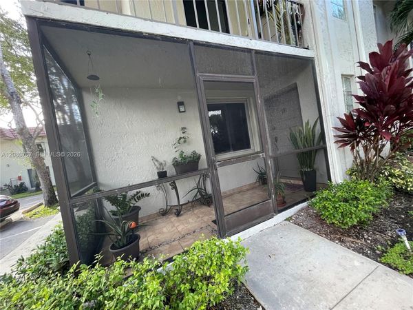 16240 Laurel Dr , Unit 101, Weston, FL 33326