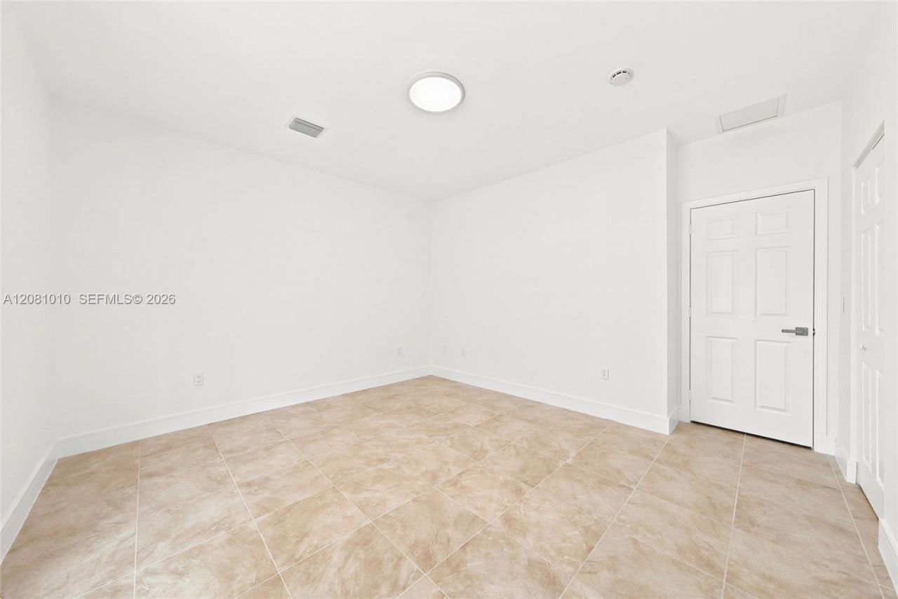 145 NE 60th St , Miami, FL 33137 Photo
