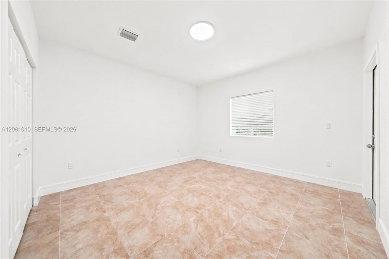 145 NE 60th St , Miami, FL 33137 Photo
