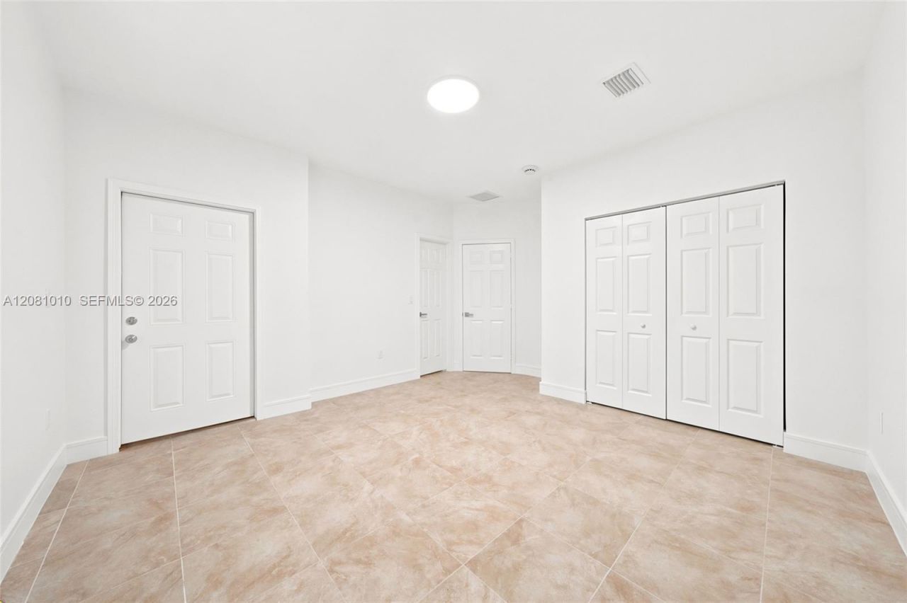 145 NE 60th St , Miami, FL 33137 Photo