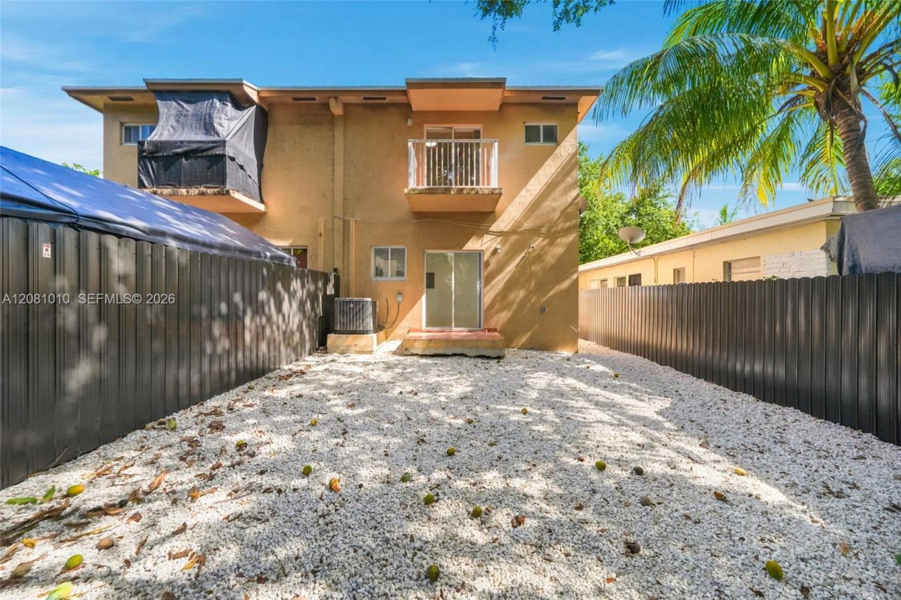 145 NE 60th St , Miami, FL 33137 Photo