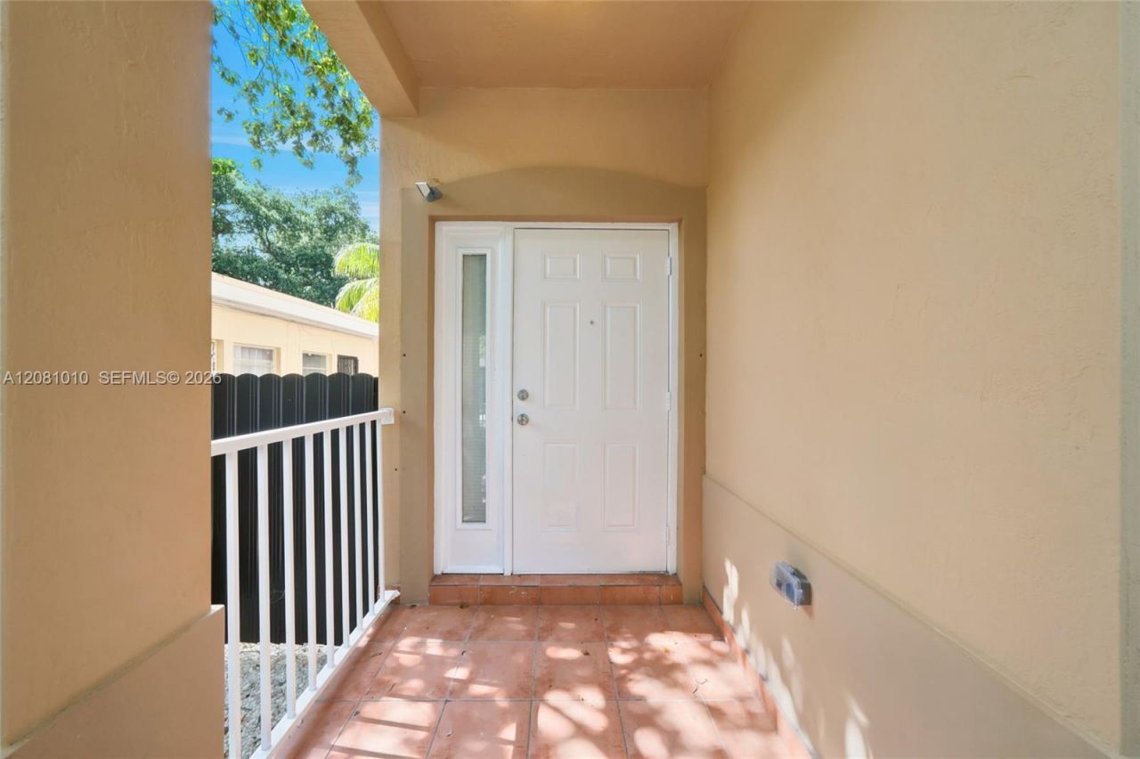145 NE 60th St , Miami, FL 33137 Photo