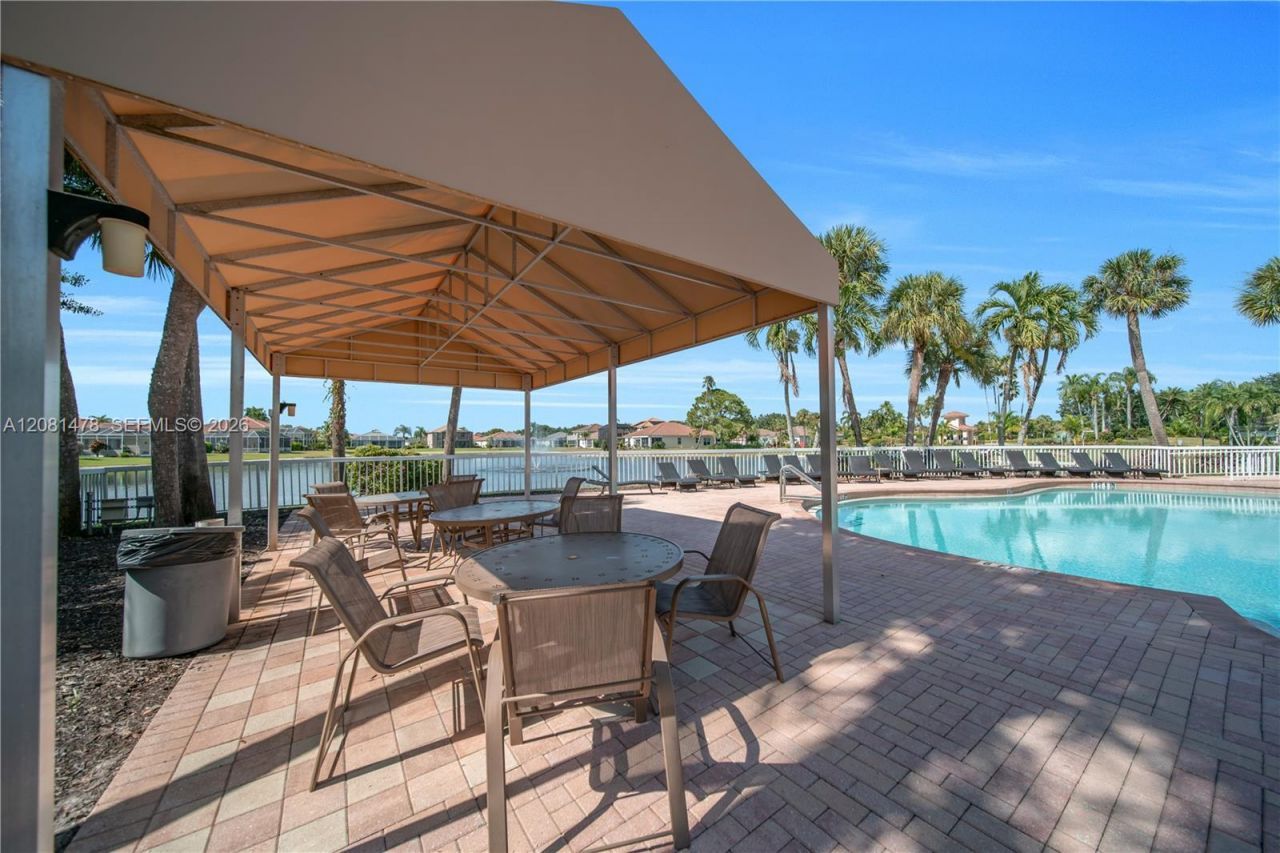 11142 Lakeland Cir, Fort Myers, FL 33913 Photo