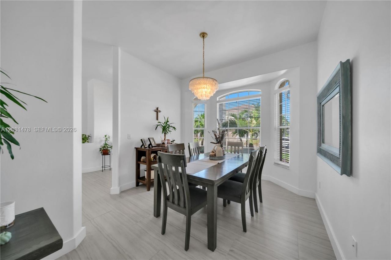 11142 Lakeland Cir, Fort Myers, FL 33913 Photo