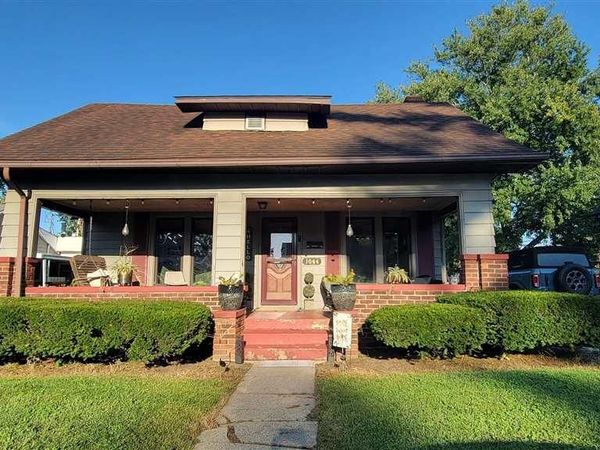 1044 S 6th Street, Clinton, IN 47842