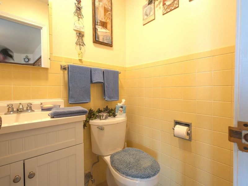1305 McKinley Street, Unit B2, Sandusky, OH 44870 Photo 8