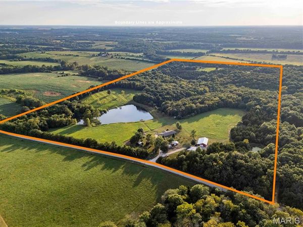 16153 Monroe County Road 743, Paris, MO 65275