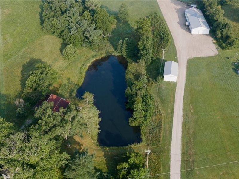5255 Heckel Drive, Roseville, OH 43777 Photo 9