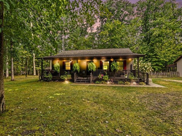 9051 S Trail Of The Lakes Lane, Baldwin, MI 49304
