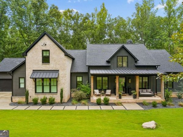 5676 Kennedy Road, Suwanee, GA 30024