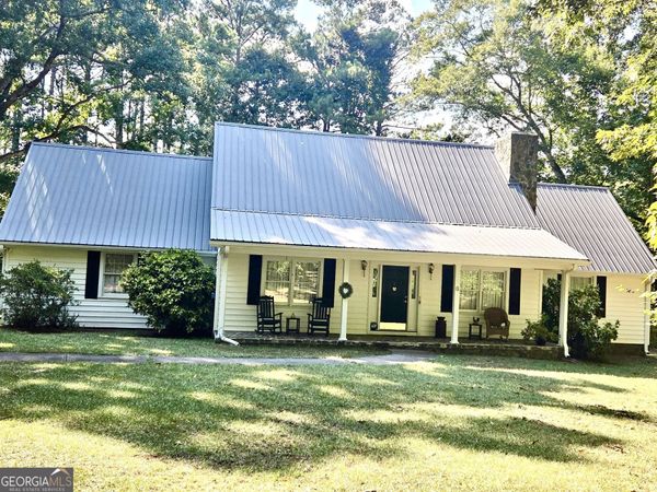 8 Rover Rd, Williamson, GA 30292