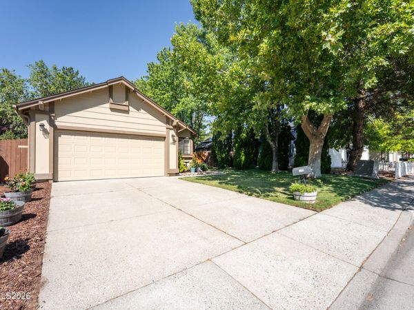 1865 Amarak Way, Reno, NV 89523