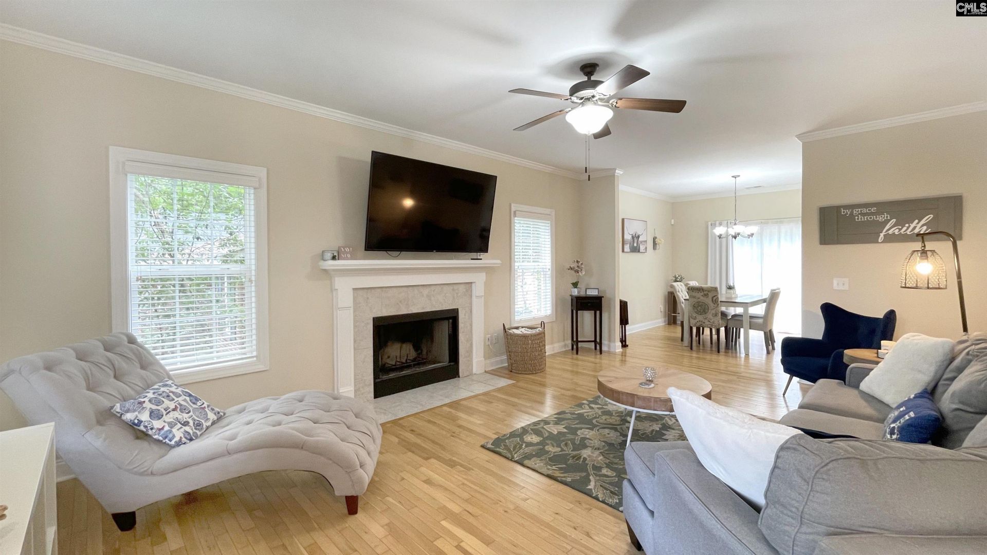 3115 Prentice Avenue Photo 4