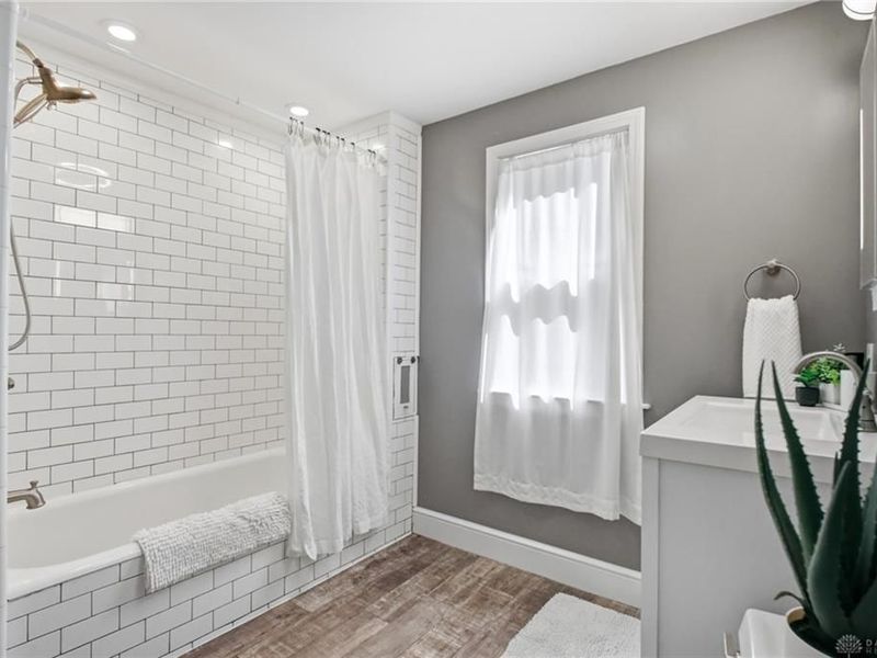 636 W Second Street, Springfield, OH 45504 Photo 35