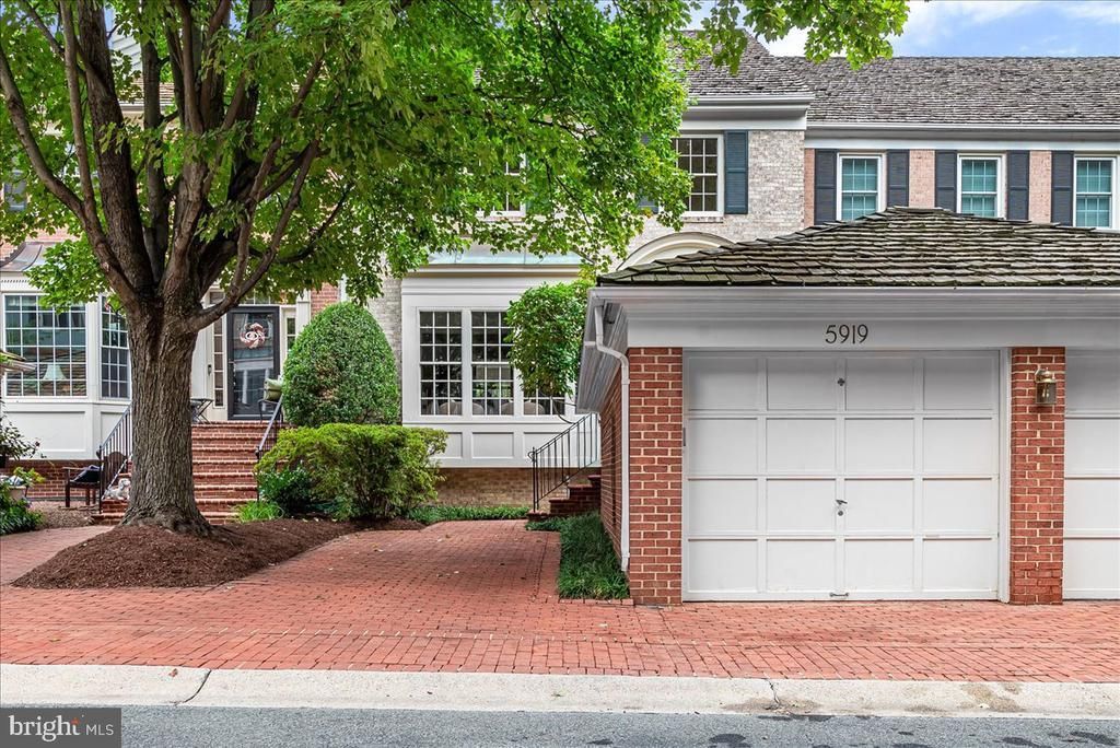 5919 MAPLEWOOD PARK PLACE, BETHESDA, MD 20814