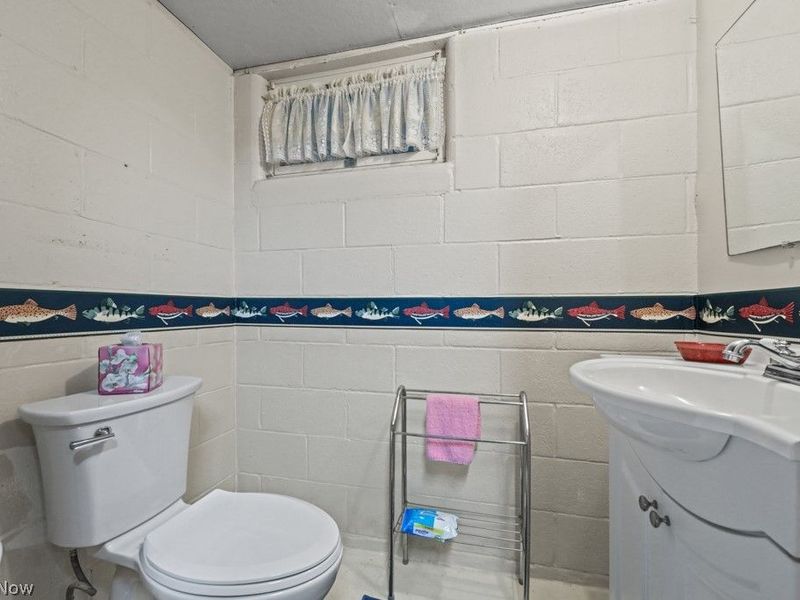 1000 Kingsway Street, Alliance, OH 44601 Photo 28