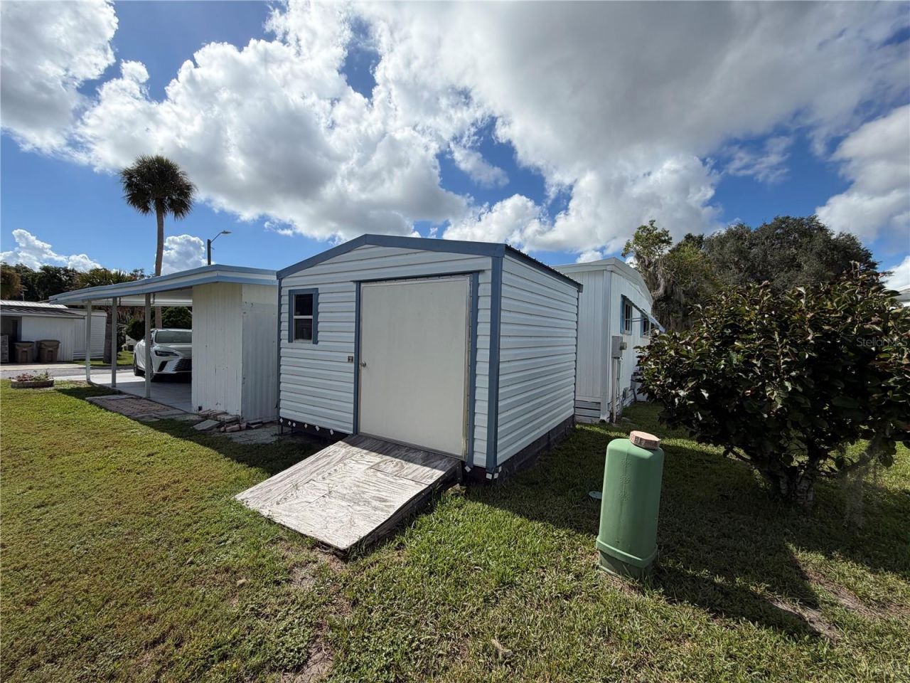 751 Traci Drive , Leesburg, FL 34788 Photo