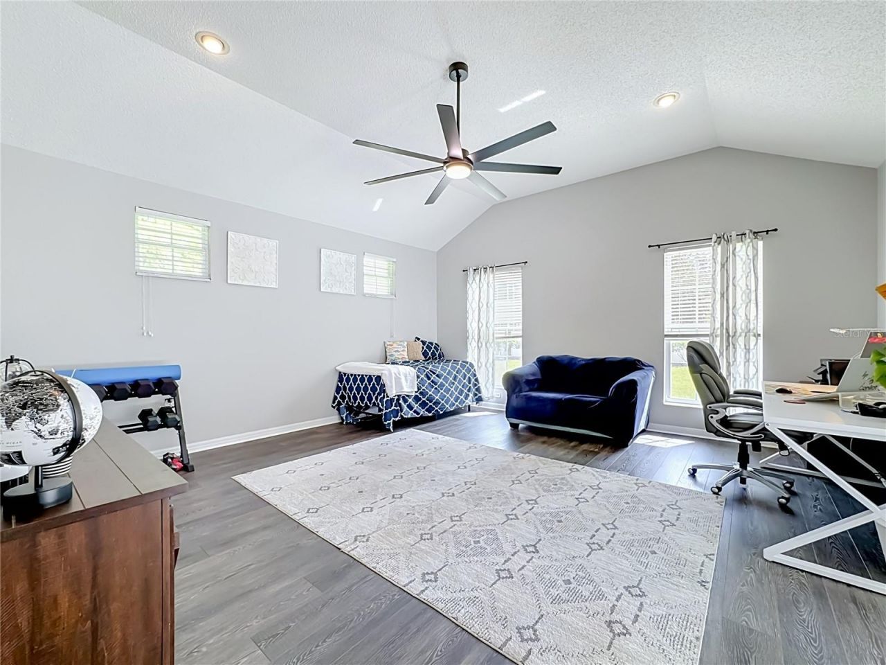 3907 Rolling Terrace Lane, Valrico, FL 33596 Photo