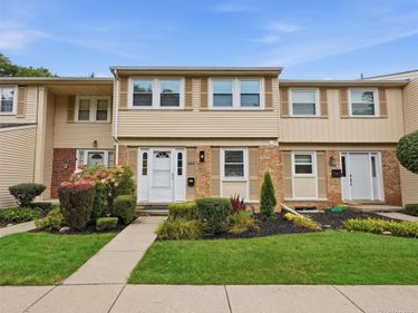 5256 BREEZE HILL , Troy, Mi 48098