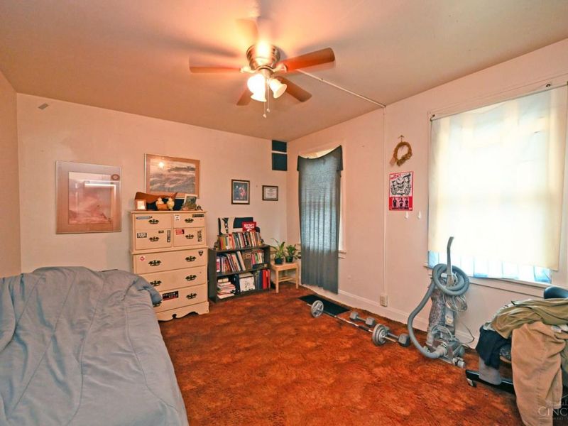 1609 Llanfair Avenue, Cincinnati, OH 45224 Photo 23