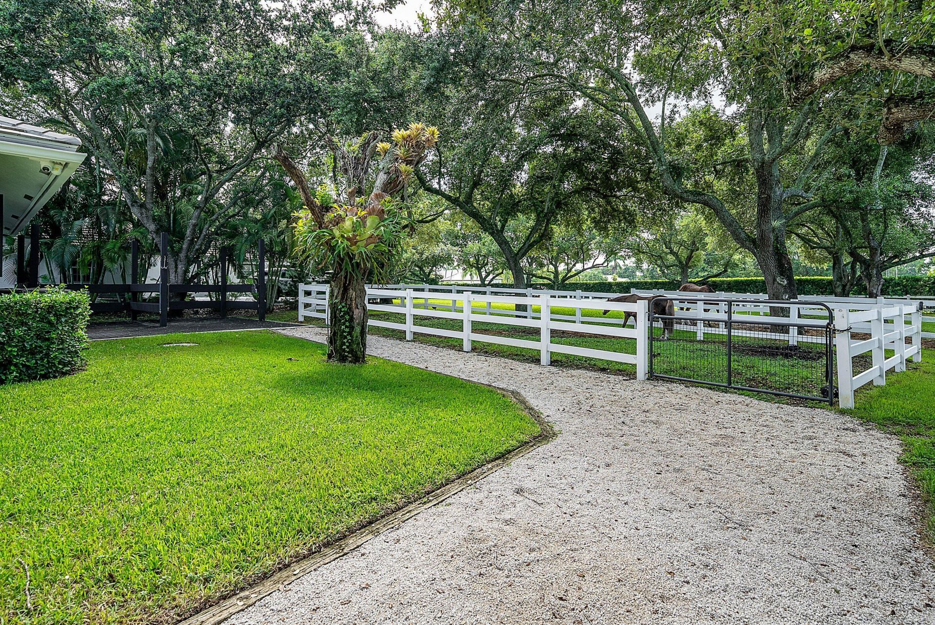14565 Belmont Trace, Unit (Barn), Wellington, FL 33414 Photo