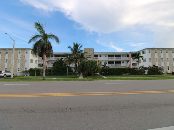721 ATLANTIC SHORES Boulevard, Unit 309, Hallandale Beach, FL 33009