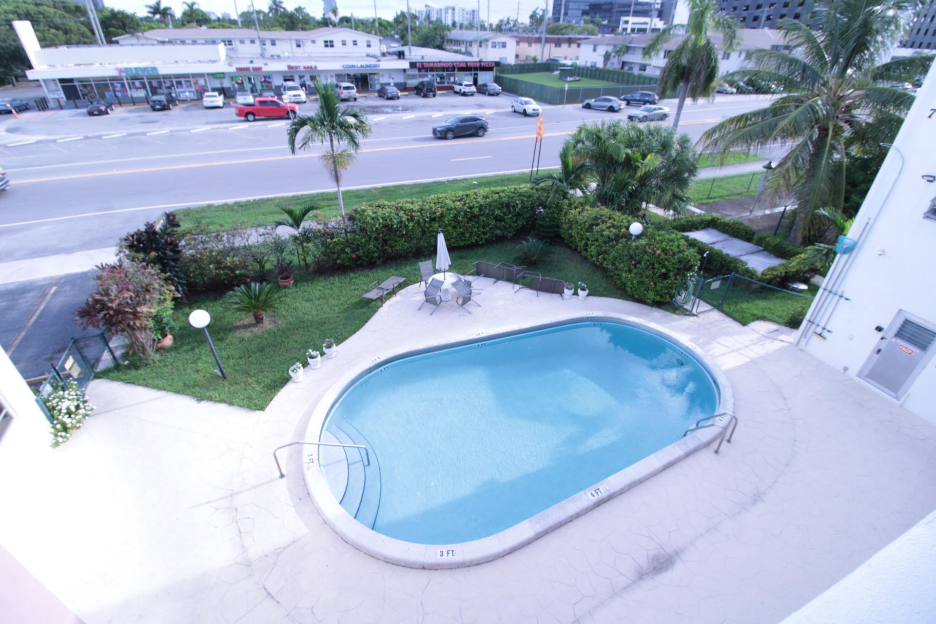 721 Atlantic Shores Boulevard, Unit 309, Hallandale Beach, FL 33009 Photo