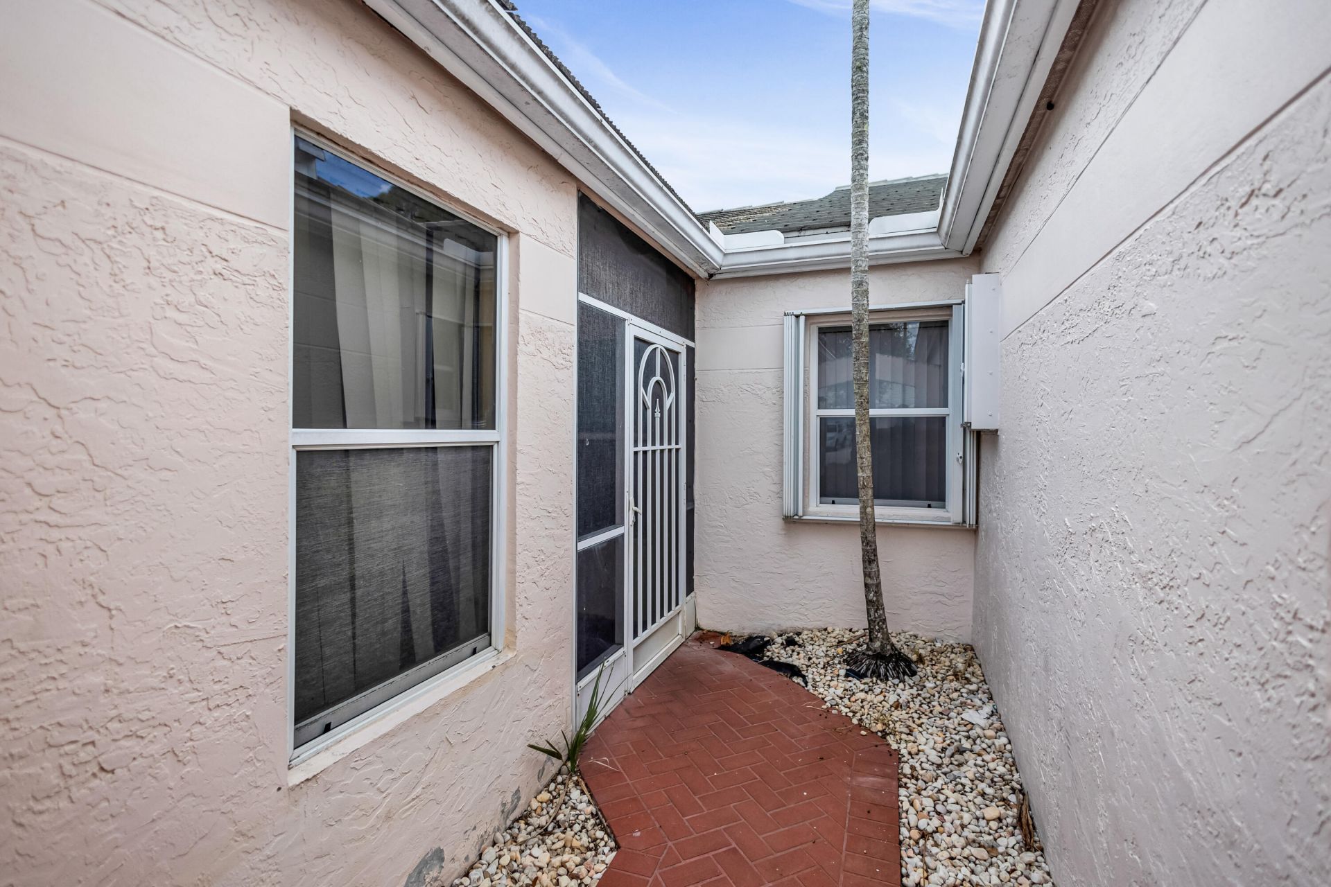 1066 Island Manor Drive, Greenacres, FL 33413 Photo