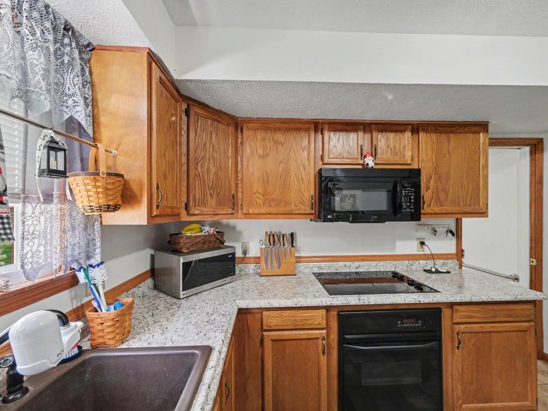 972 Reed Road, Mansfield, OH 44903 Photo 13