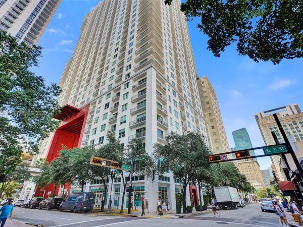 133 NE 2nd Ave , Unit 1013, Miami, FL 33132