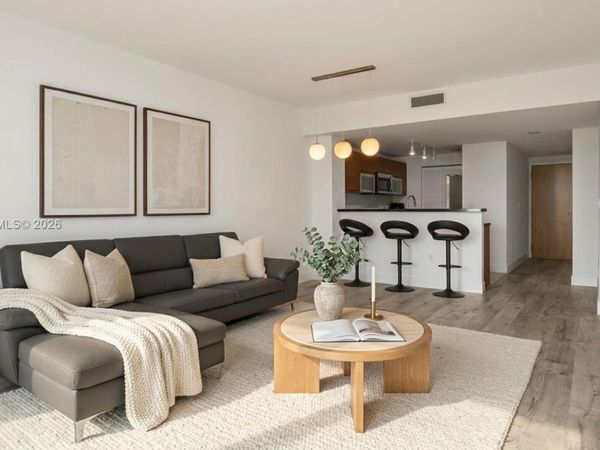 253 NE 2nd St , Unit 2104, Miami, FL 33132