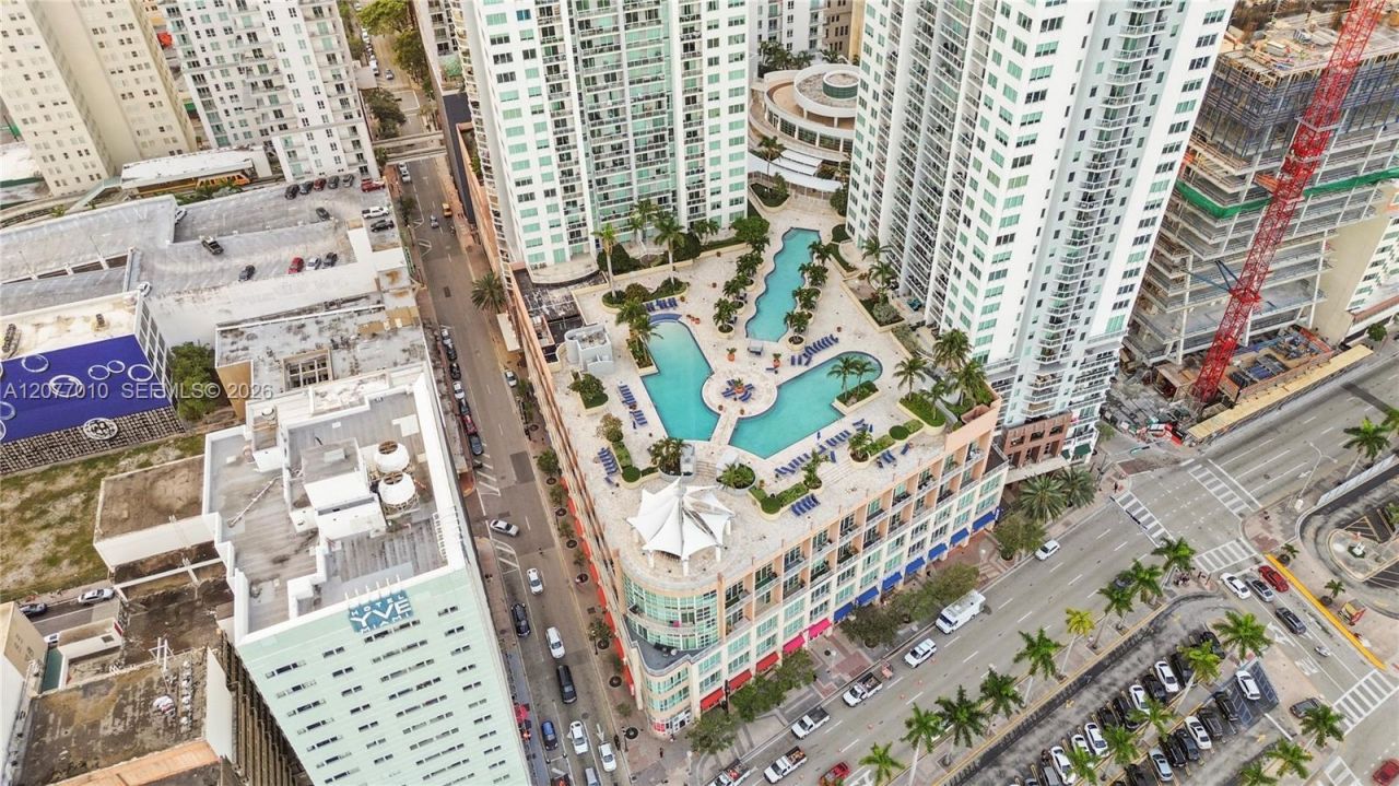 253 NE 2nd St , Unit 2104, Miami, FL 33132 Photo