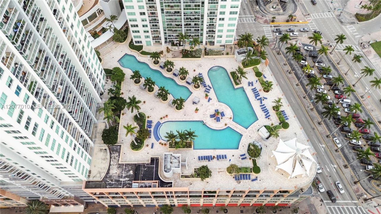 253 NE 2nd St , Unit 2104, Miami, FL 33132 Photo