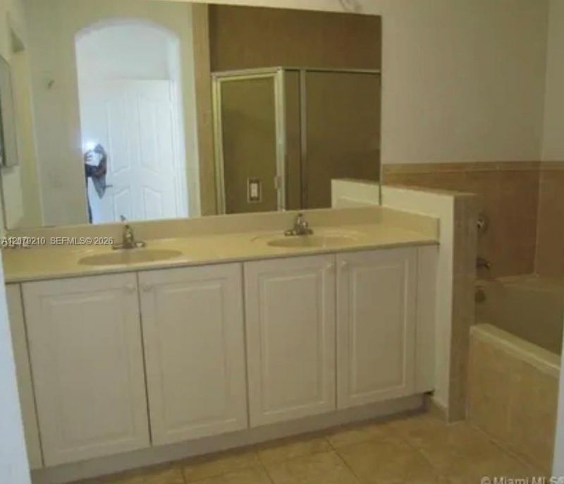 11520 NW 79th Ln, Doral, FL 33178 Photo