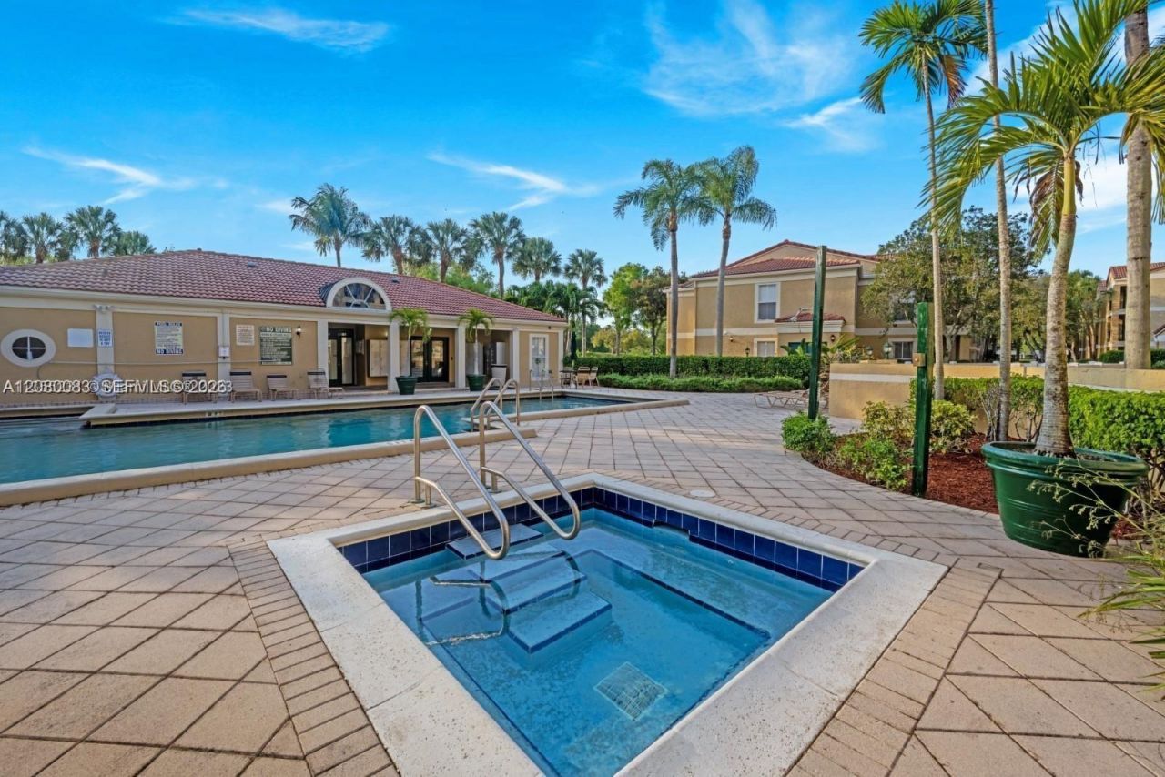 777 Riverside Dr , Unit 1514, Coral Springs, FL 33071 Photo