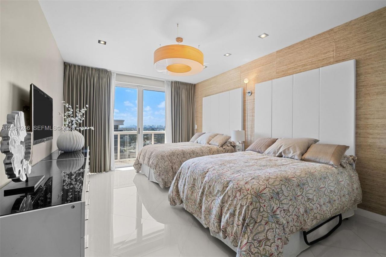 9601 Collins Ave, Unit 1208, Bal Harbour, FL 33154 Photo