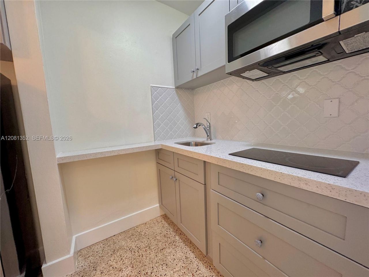 7135 SW 22nd St , Unit A, Miami, FL 33155 Photo