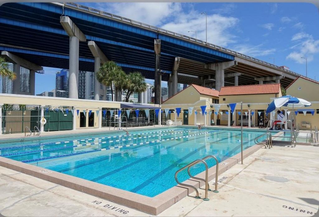 318 SW 4th Ave , Unit 1, Miami, FL 33130 Photo