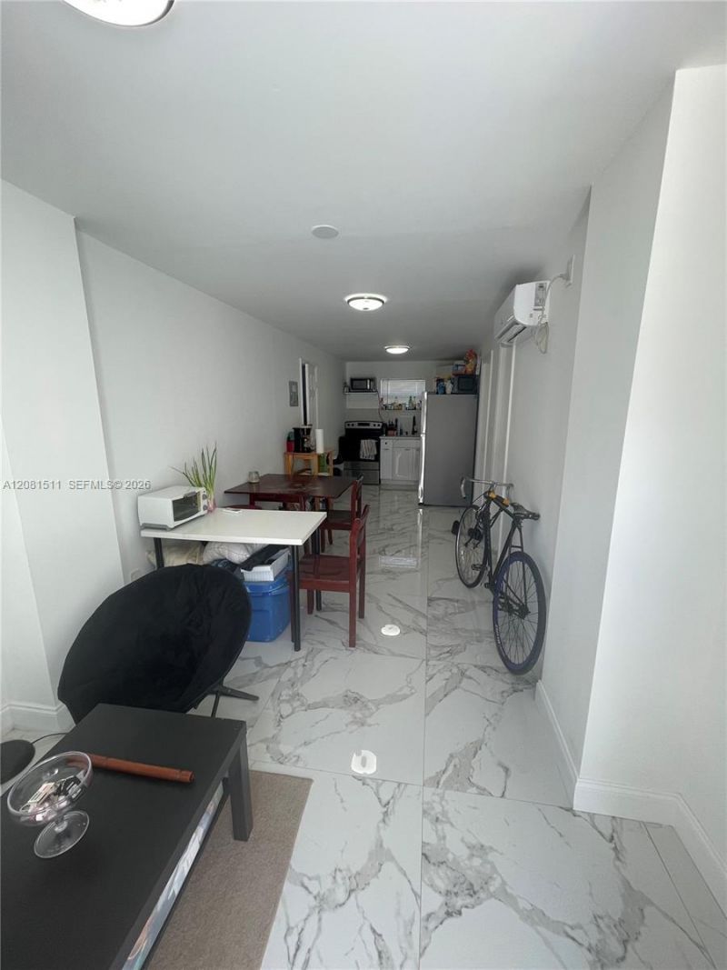 318 SW 4th Ave , Unit 1, Miami, FL 33130 Photo