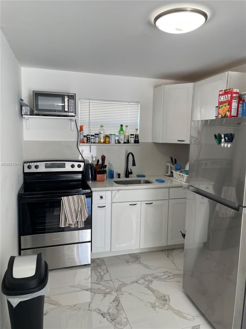 318 SW 4th Ave , Unit 1, Miami, FL 33130 Photo