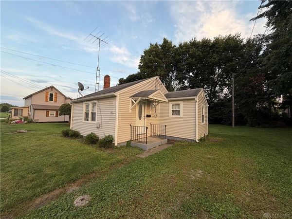 441 E Main Street, Bradford, OH 45308