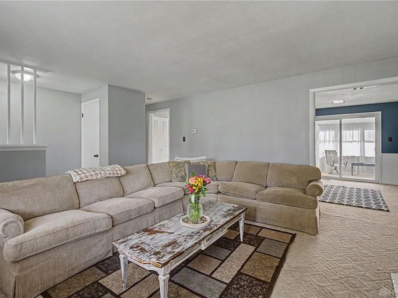 1154 Rona Parkway Drive, Fairborn, OH 45324 Photo 13