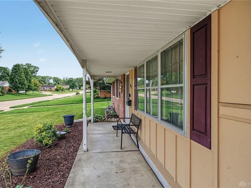 1154 Rona Parkway Drive, Fairborn, OH 45324 Photo 6