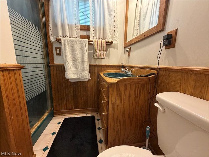 812 West Drive, Sheffield, OH 44054 Photo 15